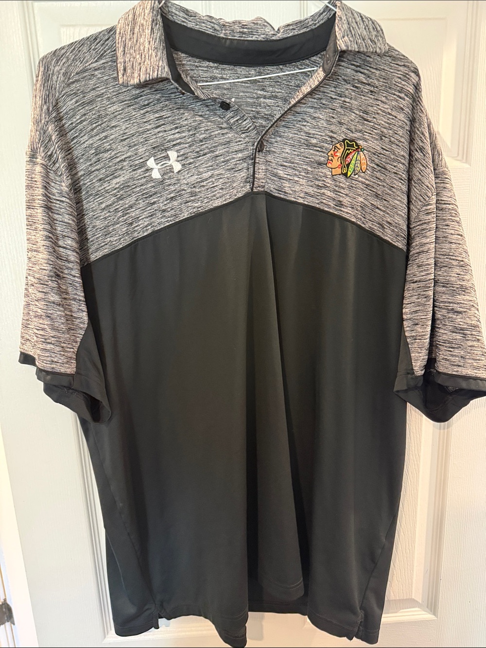 Under Armour Men’s Black and Gray Heather Polo with Team Crest